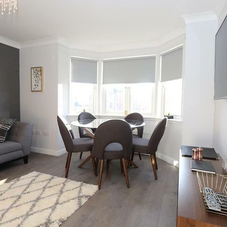 Dunfermline - Luxury Two Bedroom Apartment - Tp Екстериор снимка