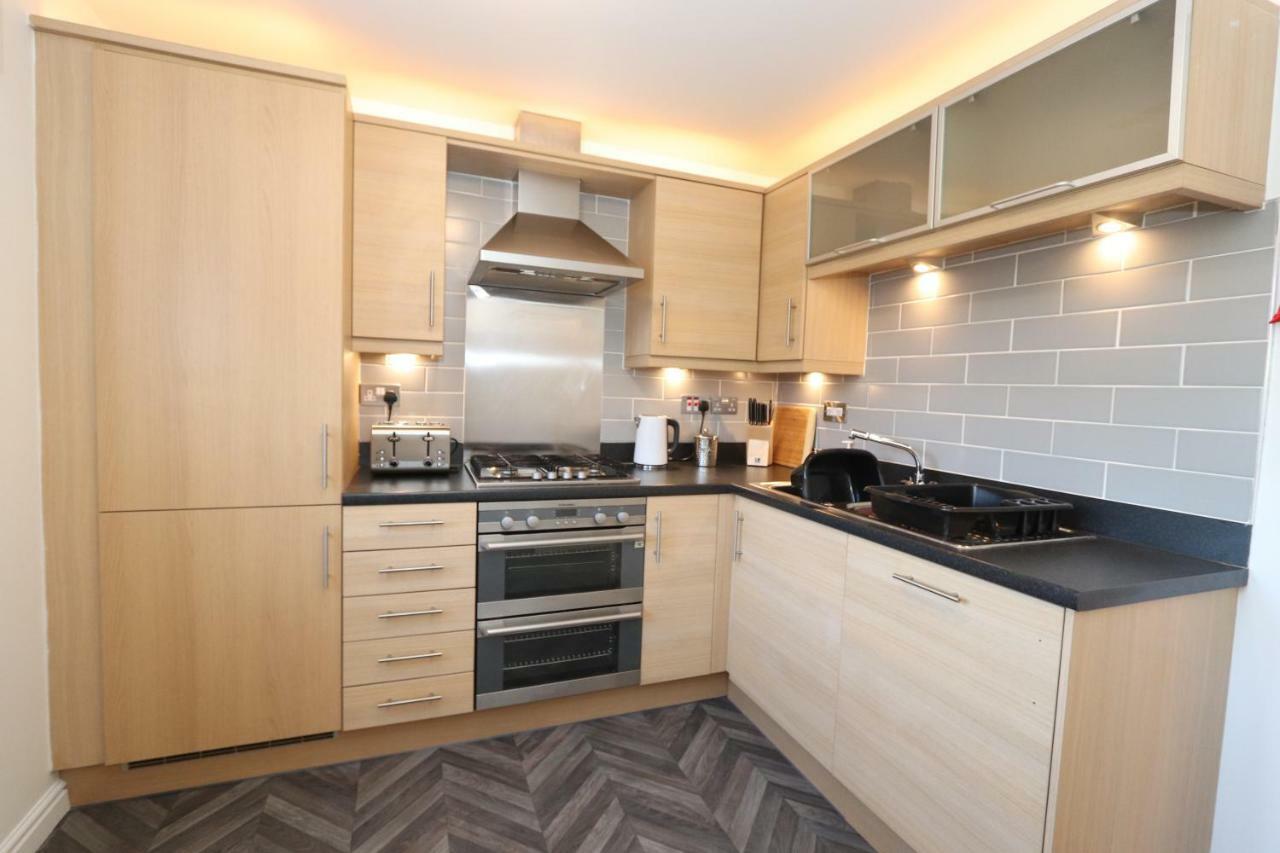 Dunfermline - Luxury Two Bedroom Apartment - Tp Екстериор снимка